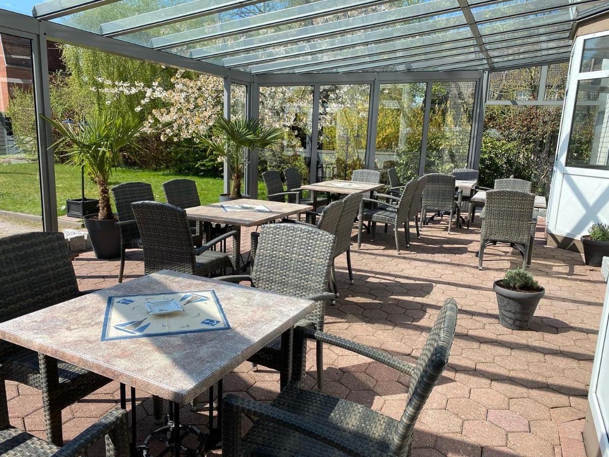 Hotel Seemeile Куксхафен Экстерьер фото