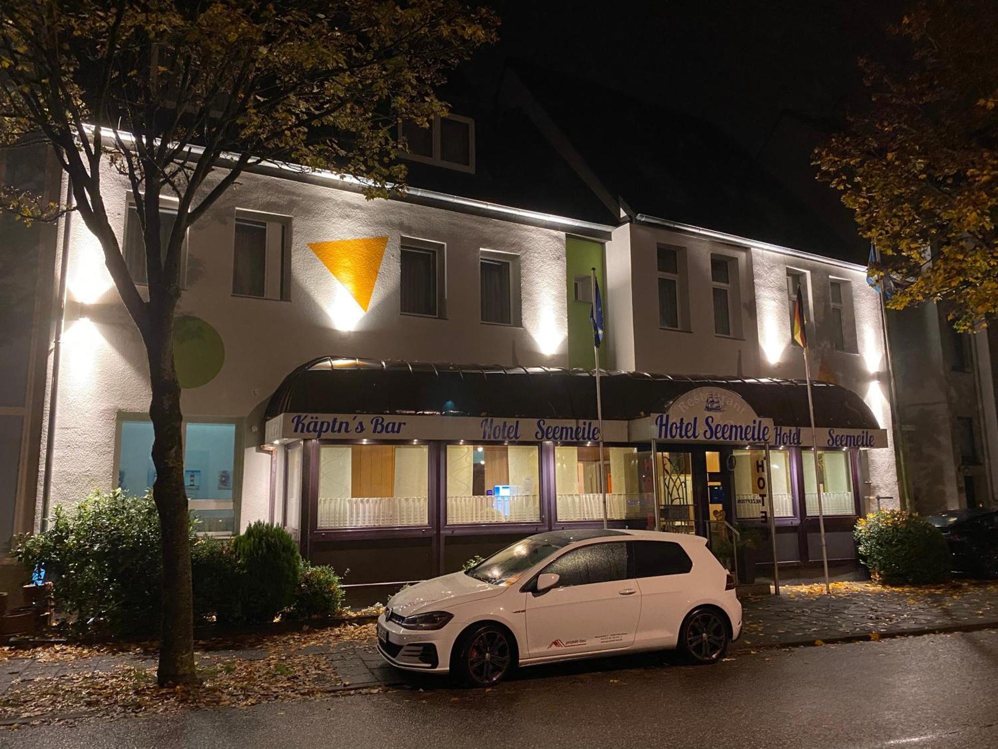 Hotel Seemeile Куксхафен Экстерьер фото