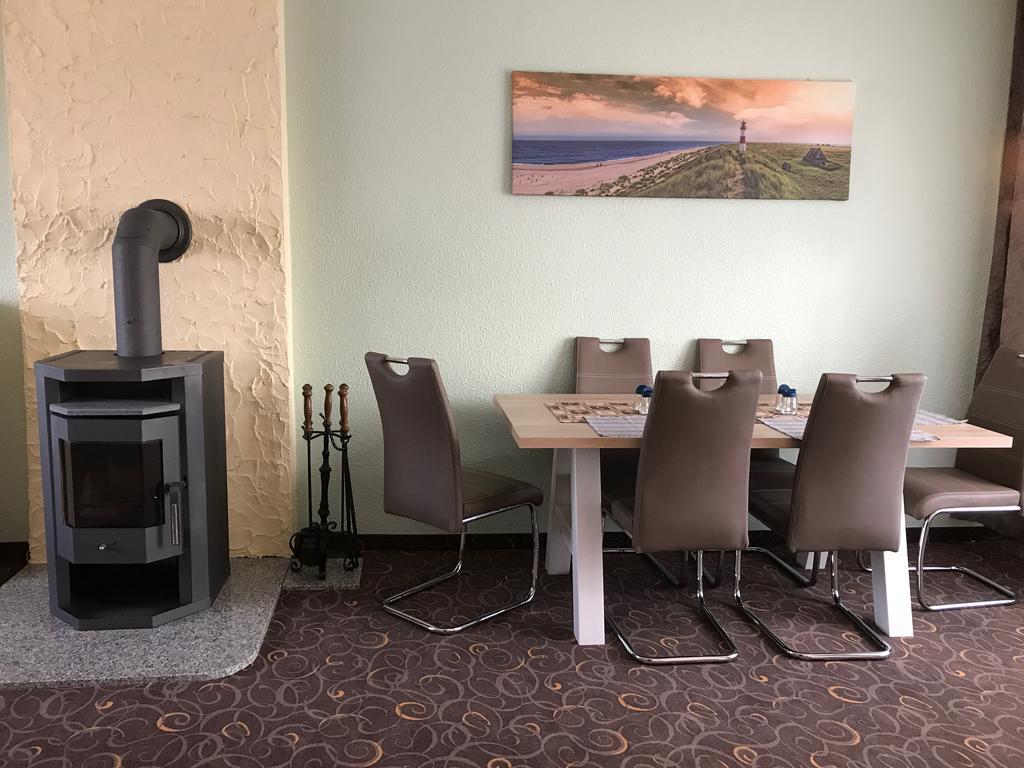 Hotel Seemeile Куксхафен Экстерьер фото