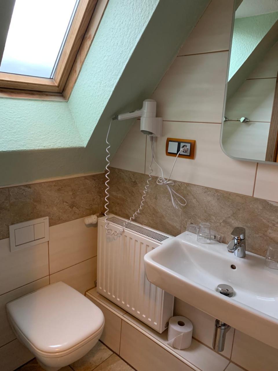 Hotel Seemeile Куксхафен Экстерьер фото