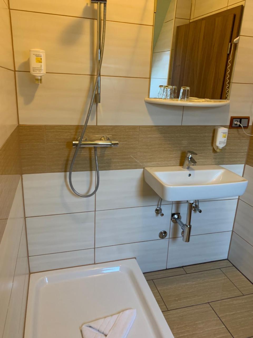 Hotel Seemeile Куксхафен Экстерьер фото
